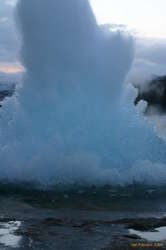 Strokkur pops