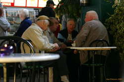 Old men chatting in KolaportiÃ°
