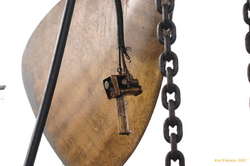 Dangling machinery
