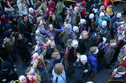 Kids will wave at anything
