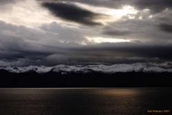 Dramatic light
