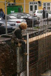 Viða hard at work on the new Zimsenshus
