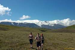 Dagný, Sverrir and Unnur strolling across the heath.

