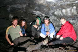 Karl, Kata, Dieke, Craig, Lesly at the end of Sængkonuhellir
