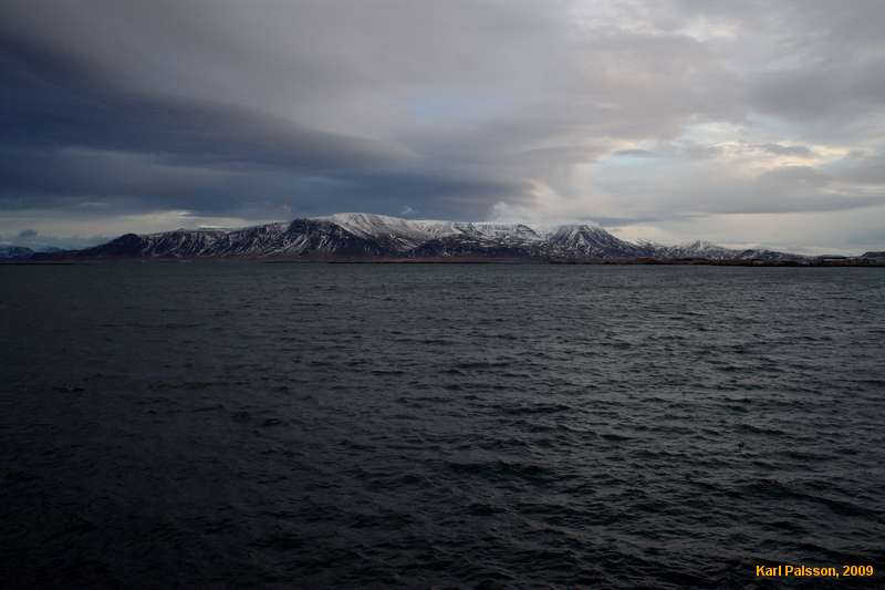 Esja, December lunchtime
