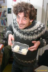 Lee making cheese
