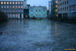 Wet ice
