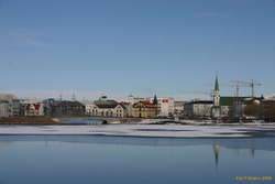 Crisp late winter day by Tjörninn
