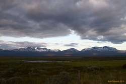 Dyrfjöll south to Beinageitarfjall