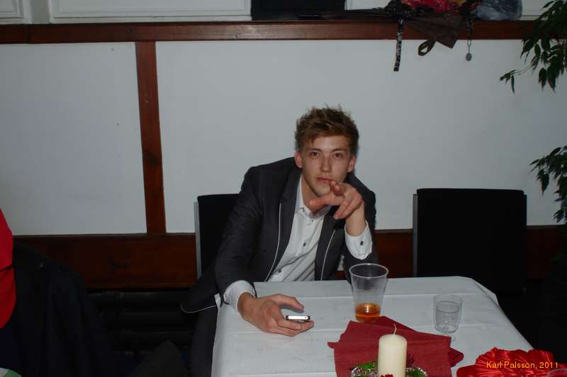 Tom keeps it cool