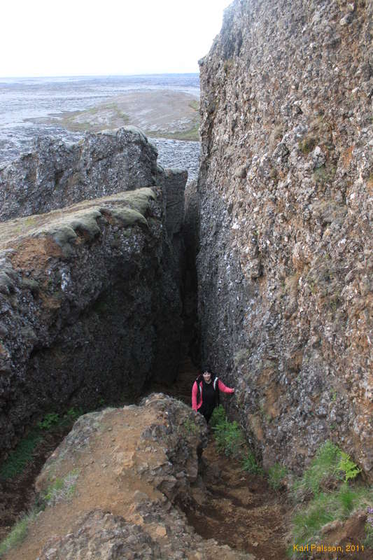 Begga climbing out