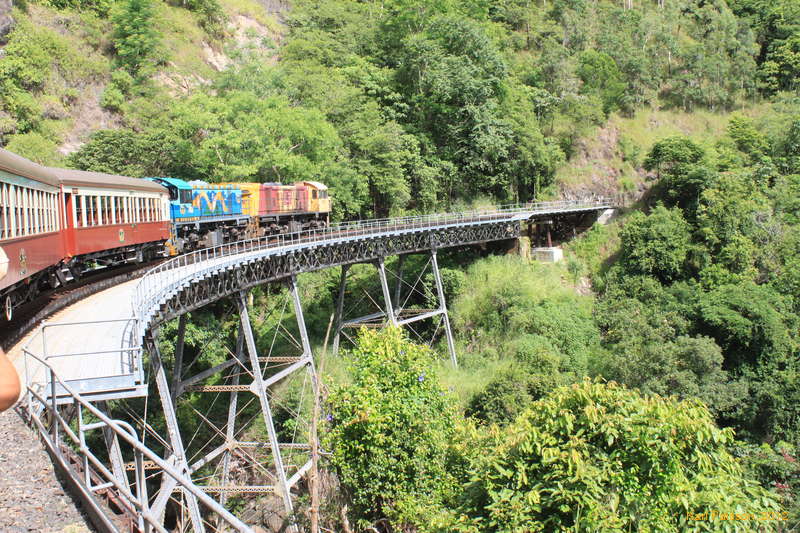 Bendy bridge