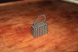 Magnetic handbag