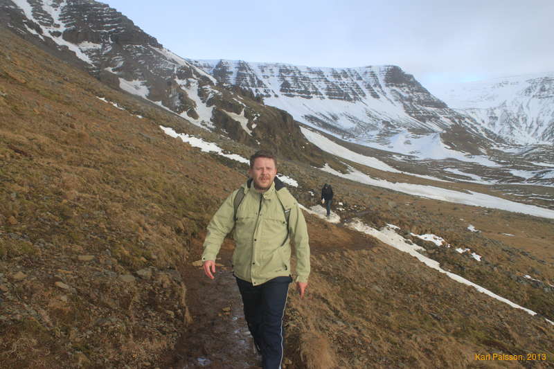 Tryggvi on Esja