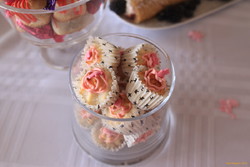 Little cakes